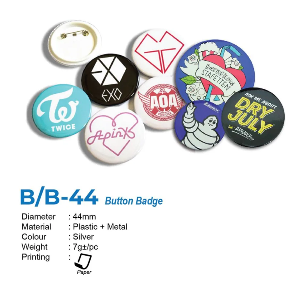 B 44 Button Badge